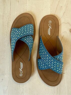 Forever Comfort Blue Rhinestone Crisscross Slide Sandals
